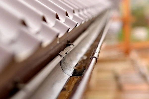 20 ans d’expérience au service de toitures durables et élégantes